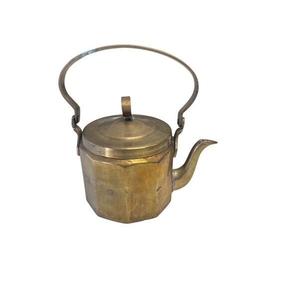 Antique Brass Octagonal Teapot With Handle & Lid - Picture 1 of 6